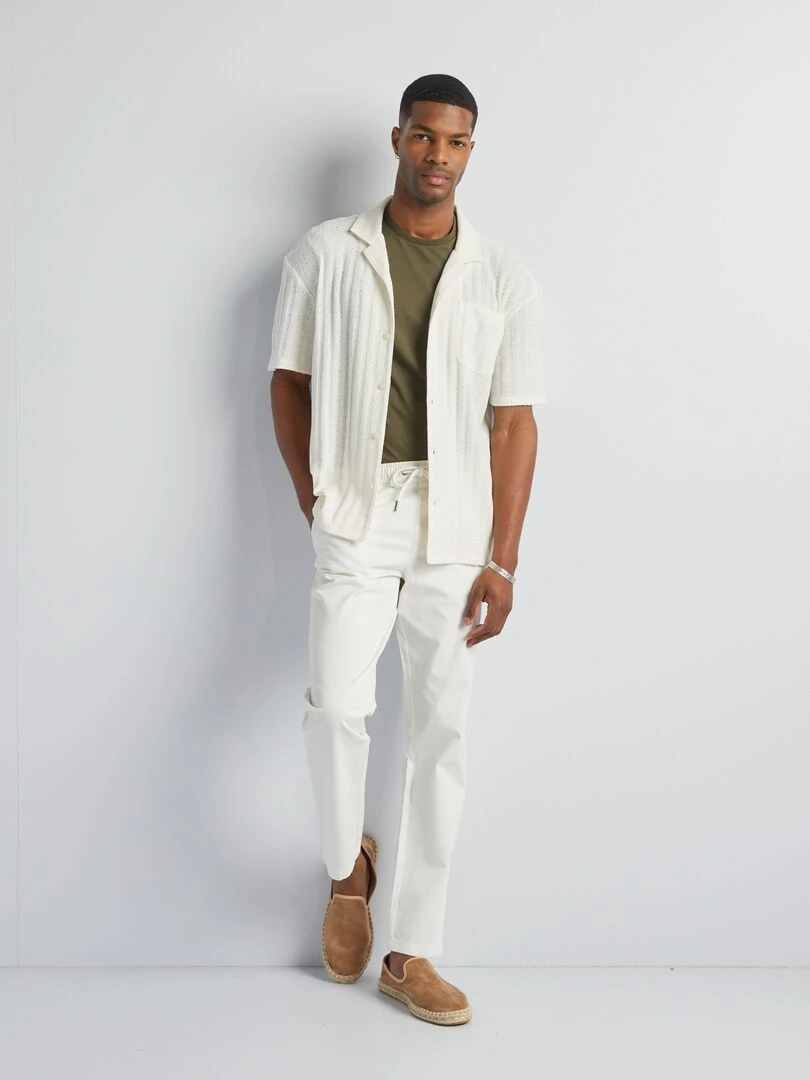 Pantalon chino à ceinture élastiquée blanc
