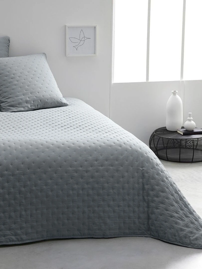Couvre lit boutis  'ESSENTIAL' 'TODAY'   Gris clair
