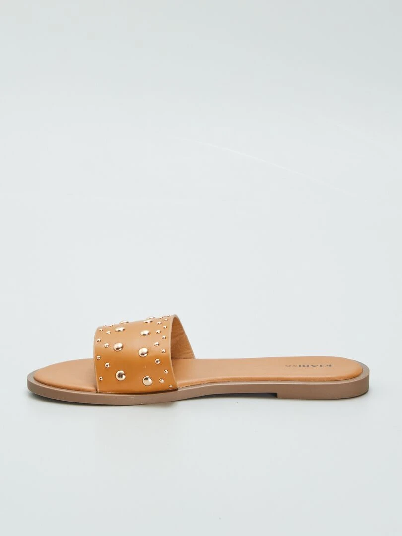 Mules plates cloutées   Marron