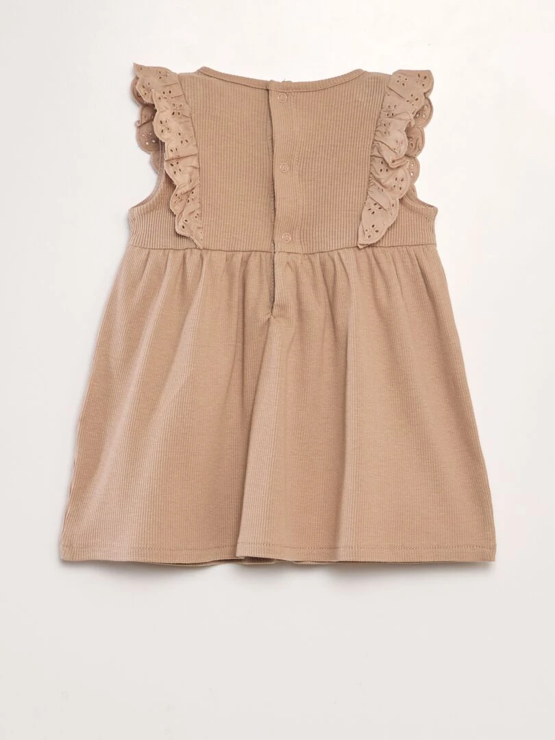 Robe en maille côtelée avec volants Beige
