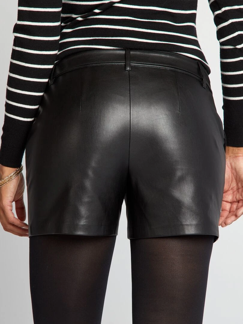 Short grossesse en simili   noir