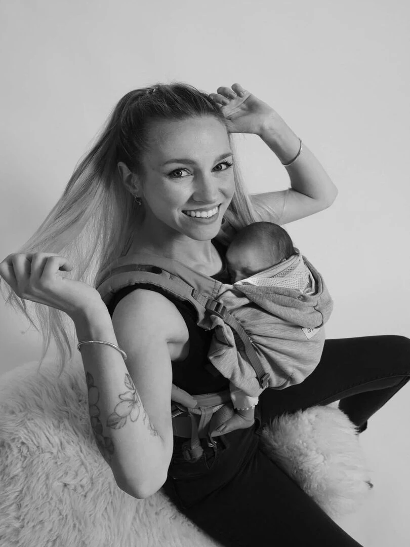 Porte bébé HoodieCarrier 2   Gris Athlétique   Gris