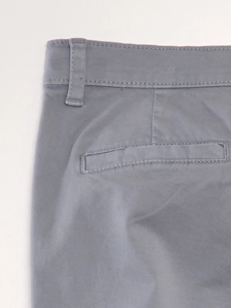 Pantalon chino   Gris