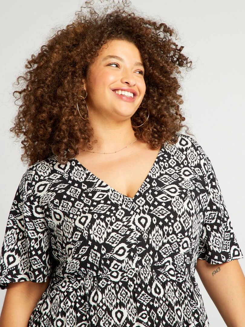 Robe midi stretch avec manches papillon   Noir/blanc