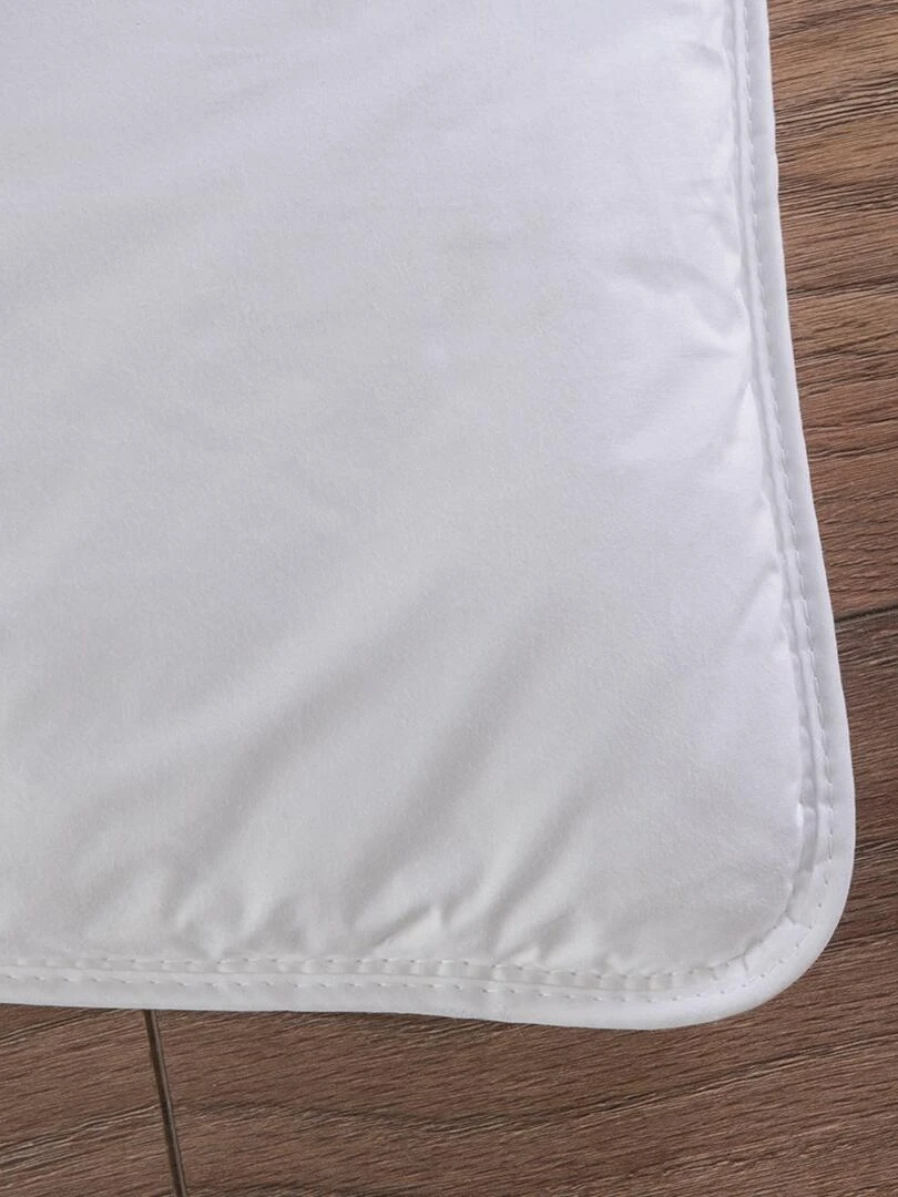 DODO   Couette Extra Douce   Confort Hotel TEMPEREE   Blanc