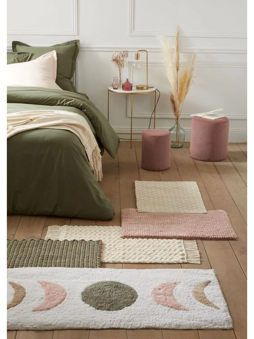 Guy Levasseur   Tapis de bain en coton fantaisie blanc et rose   Blanc