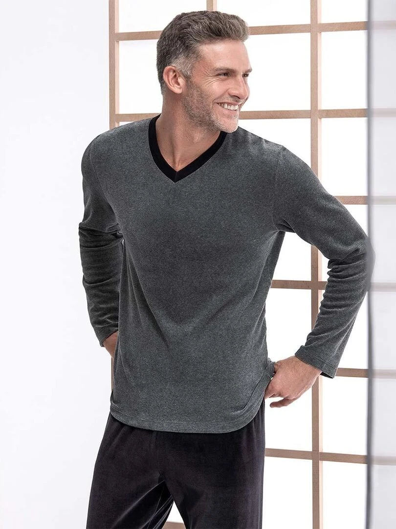 Pyjama long en velours et coton avec col V Yamato   Gris