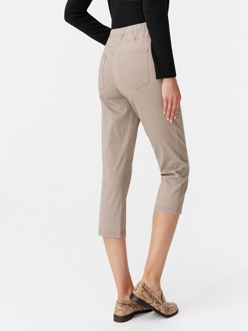 Pantacourt gabardine extensible   Damart   Marron
