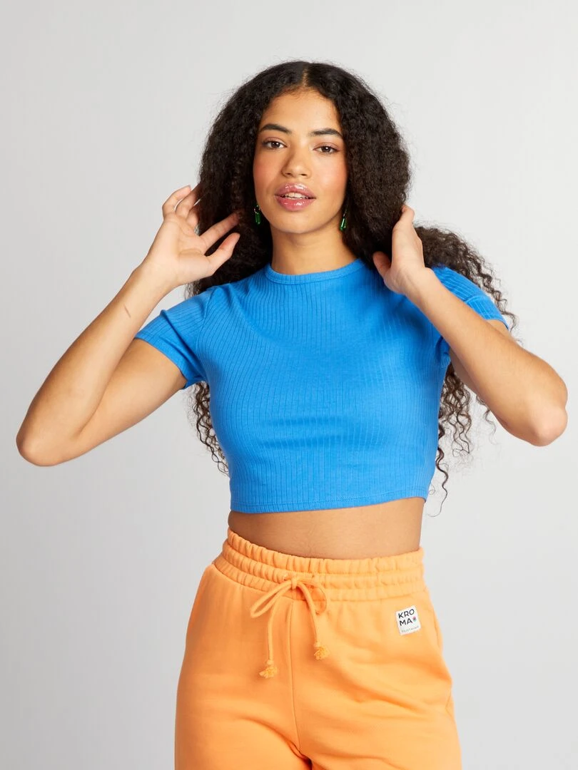 T shirt cropped côtelé avec liens Bleu