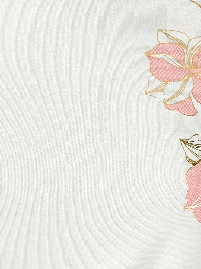 Tee shirt à motifs brillants.   Damart   Blanc cassé