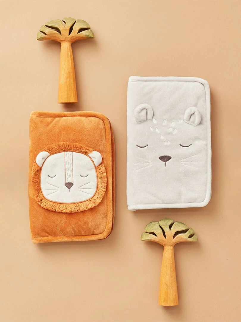 Protège carnet de santé Babou en Veloudoux  caramel   Marron