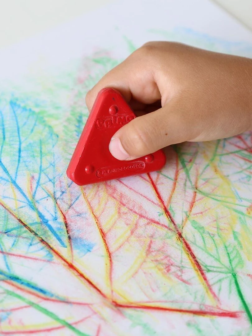 12 crayons de cire triangles   N/A