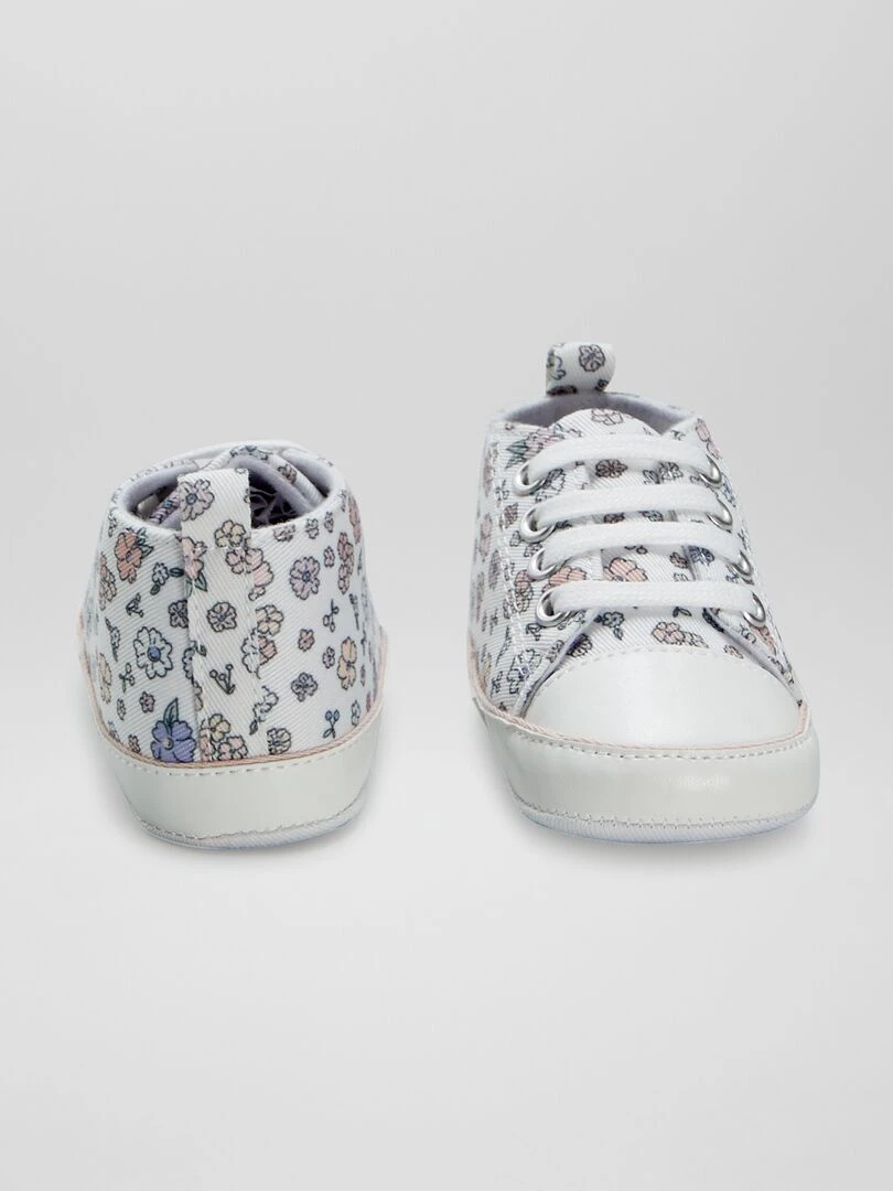 Baskets montantes en toile fleuries   Ecru