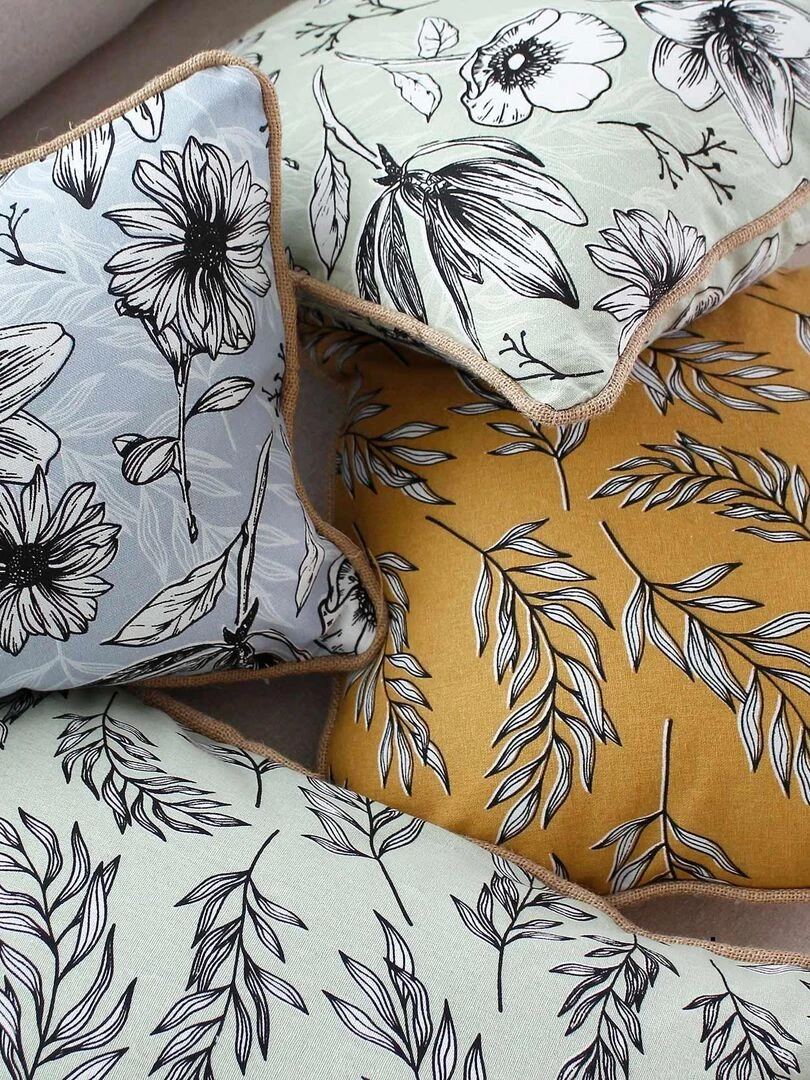 Coussin imprimé et galonné en corde de jute   Jaune