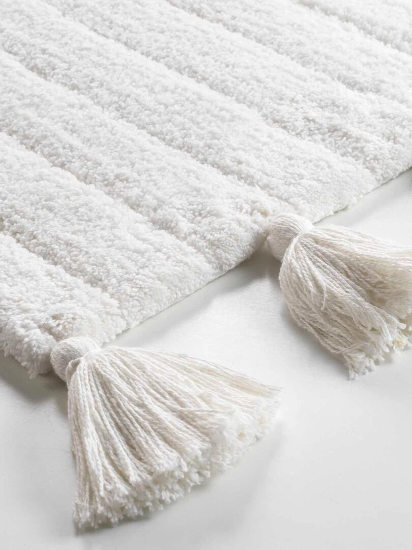 Tapis de bain uni et à pompons   Blanc