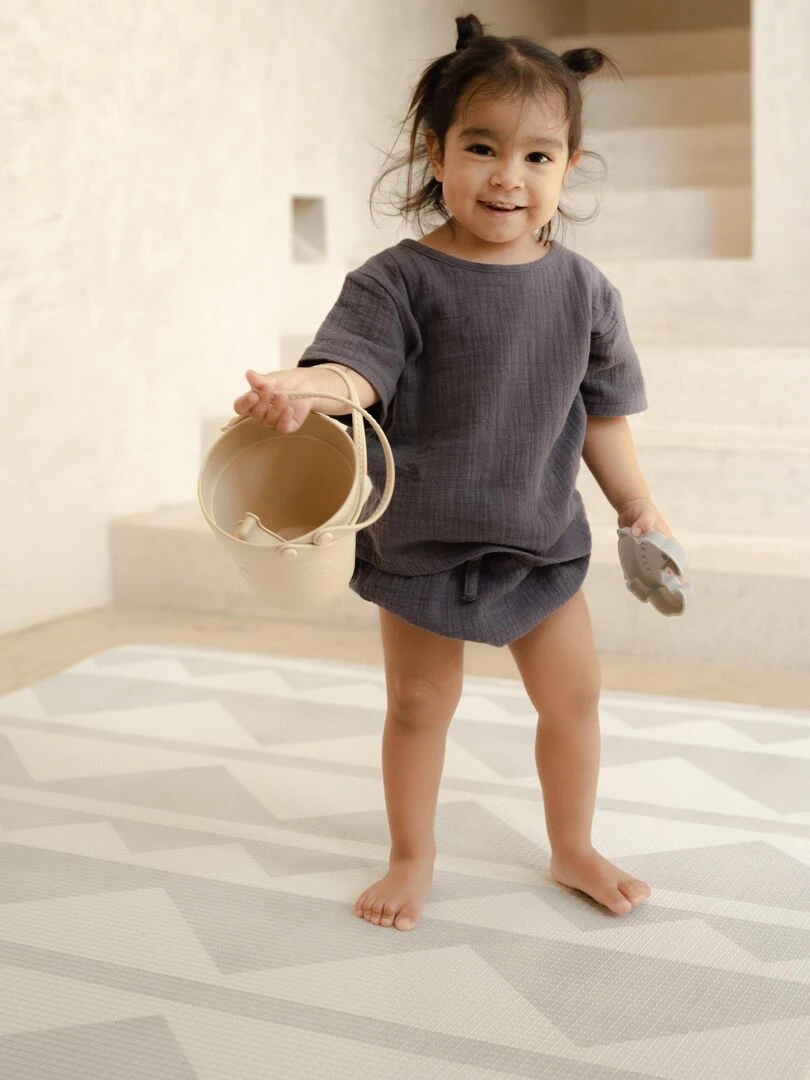 Tapis de jeu enfant REVERSIBLE design TRIBECA FOG   Gris