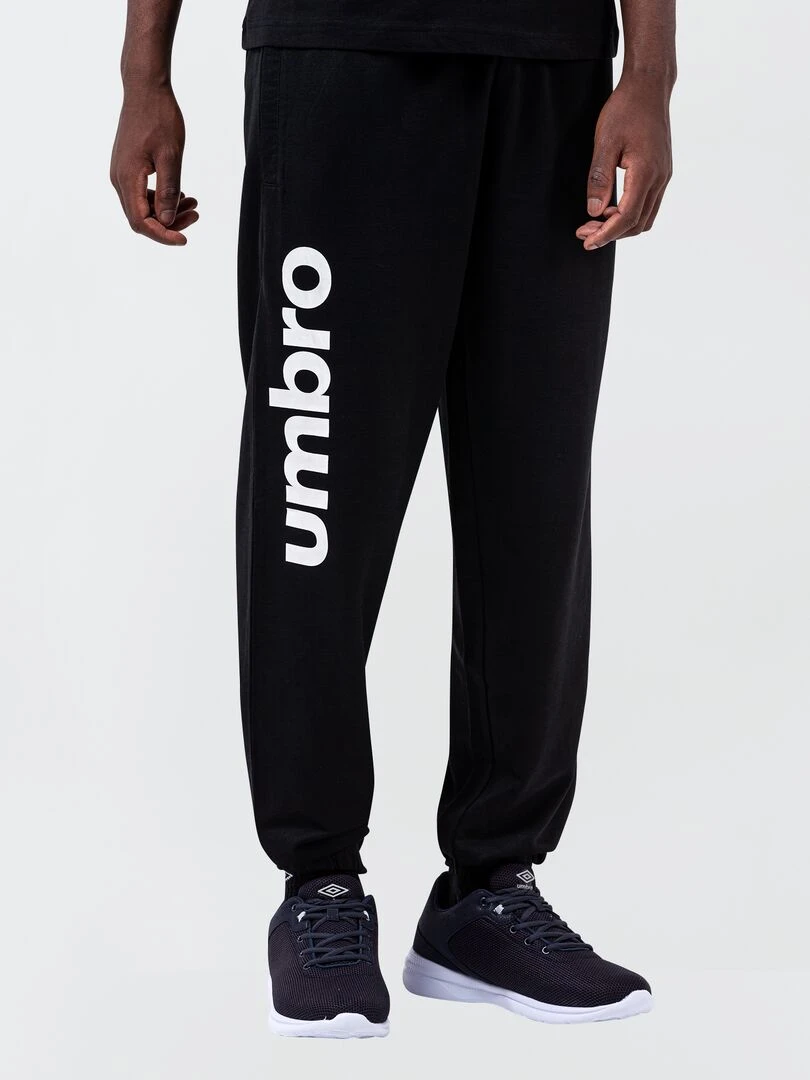 Pantalon jogger molletonné 'Umbro' Noir
