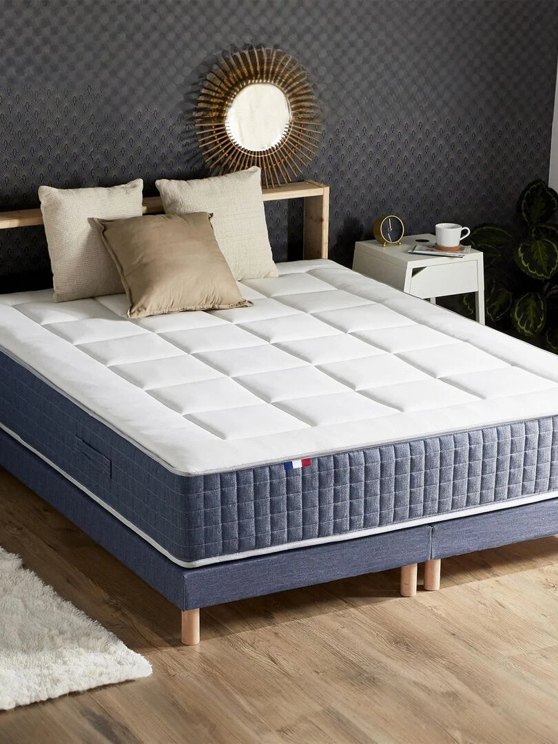 Ensemble Matelas Ressort 7 zones + Mémoire de forme + Sommier KING STYLE + couette + oreillers Blanc Bleu