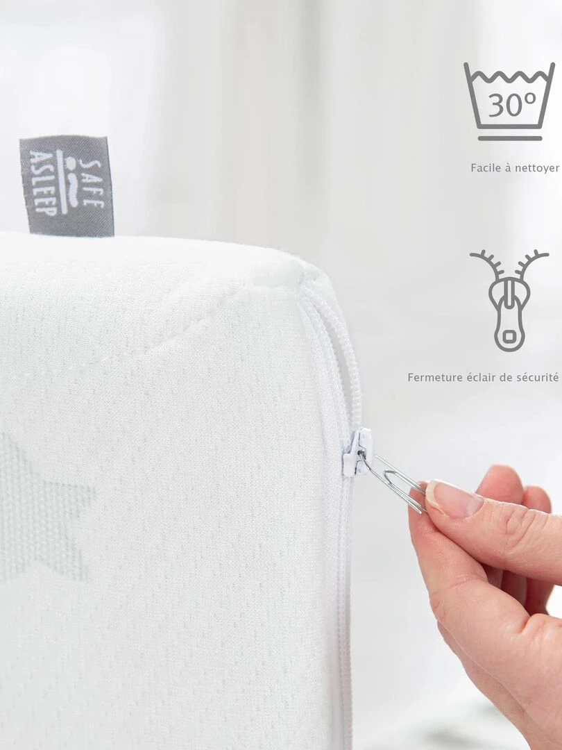 ROBA Matelas pour Parc Bébé Rectangulaire   Housse Amovible   "Safe Asleep®" Air   Blanc