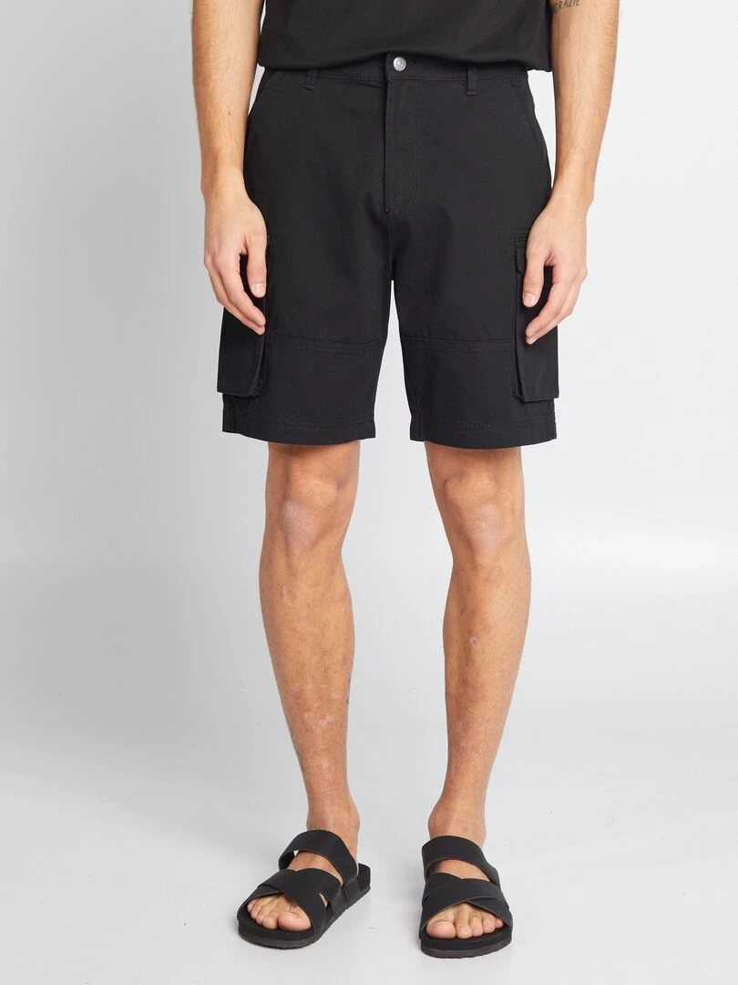 Short chino avec poches sur les côtés noir