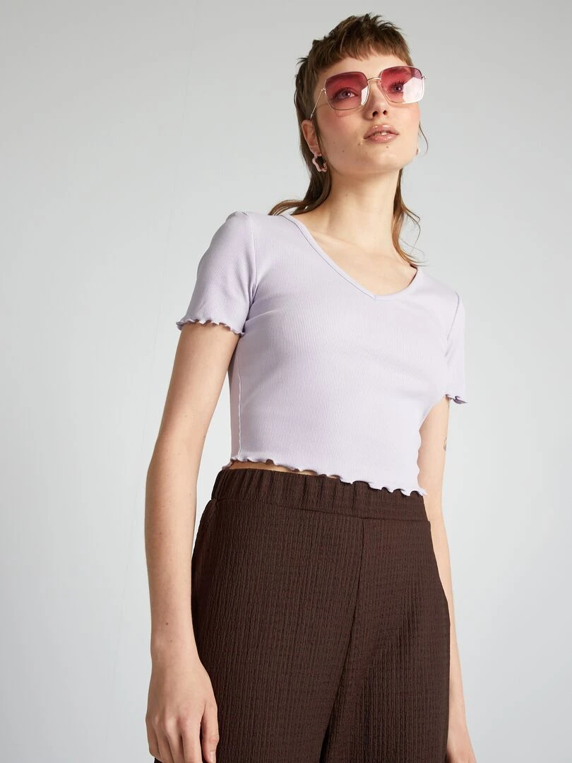 Crop top à bords ondulés lilas