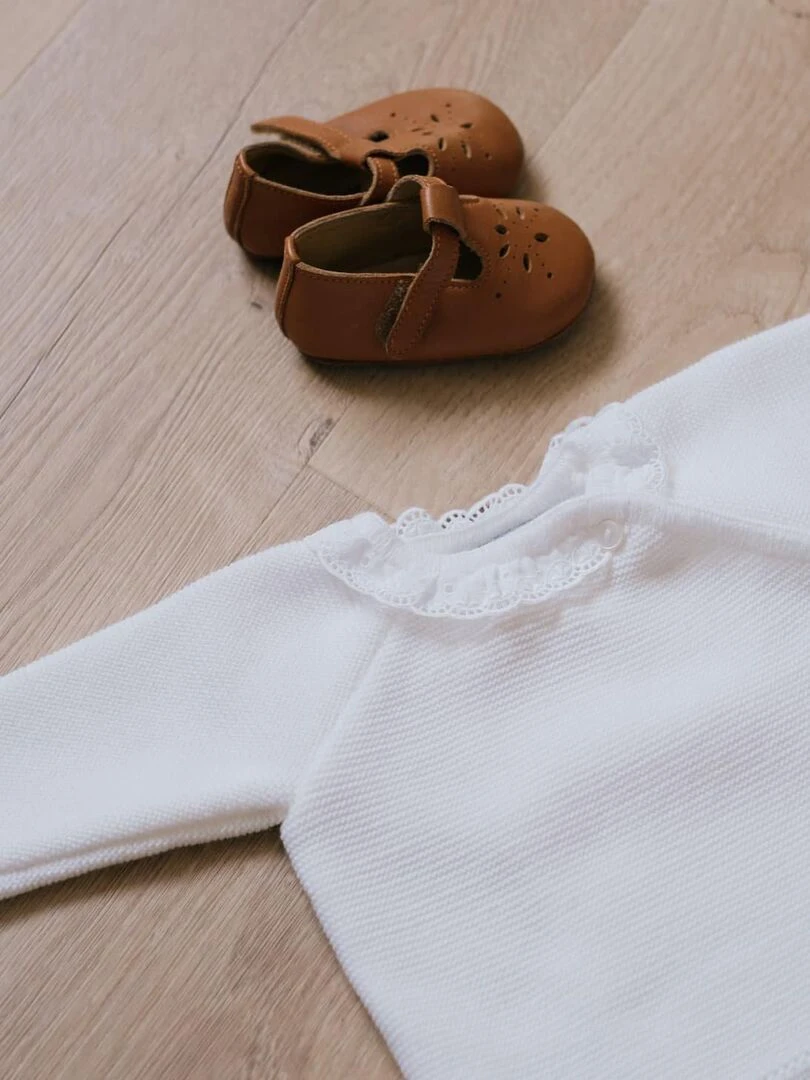 Brassière avec col brodé   Blanc cassé