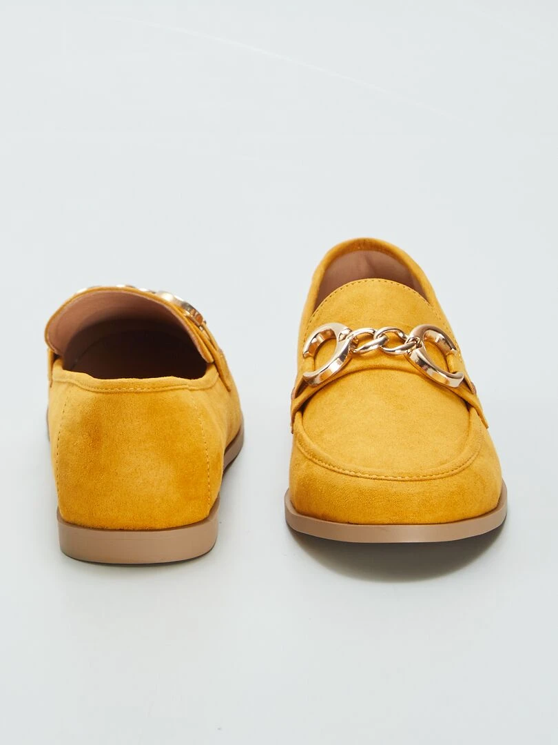 Mocassin avec boucles dorées   Jaune