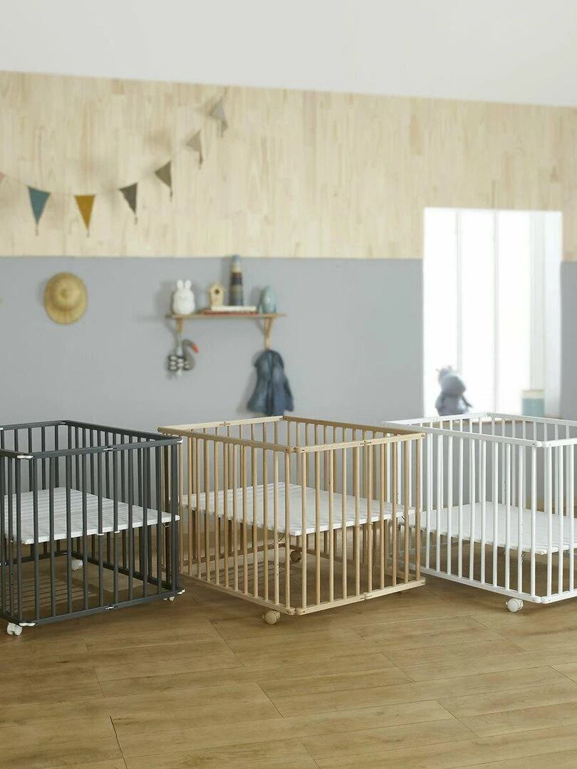 Parc bébé pliant carré Helio   AKITEN RETAIL   Blanc
