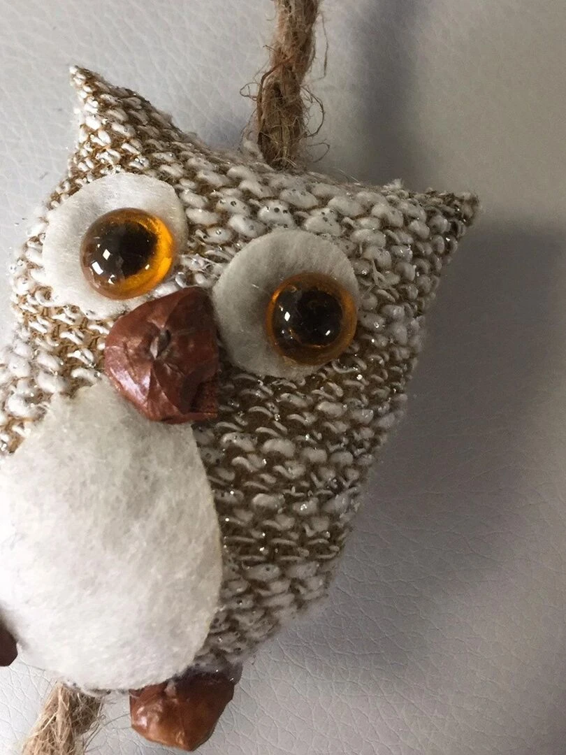 Guirlande en bois avec hiboux   Marron foncé