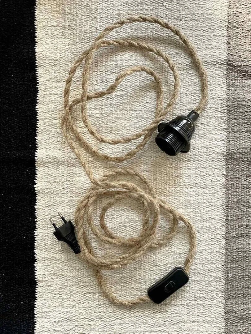 Baladeuse corde et interrupteur Noir