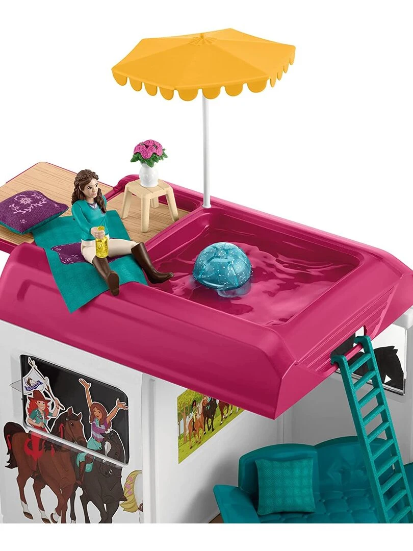 Véhicule de transport de chevaux   N/A