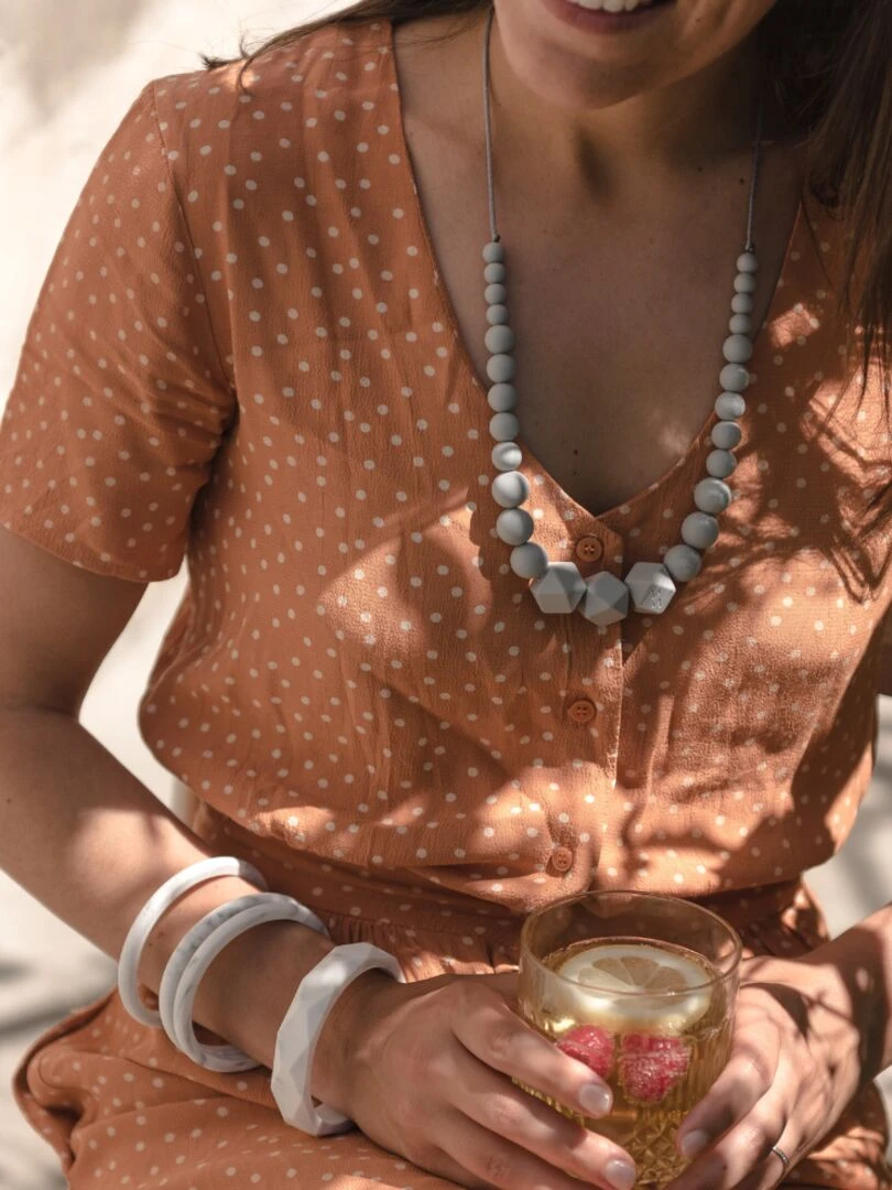 Collier d'allaitement Monochrome gris Gris clair