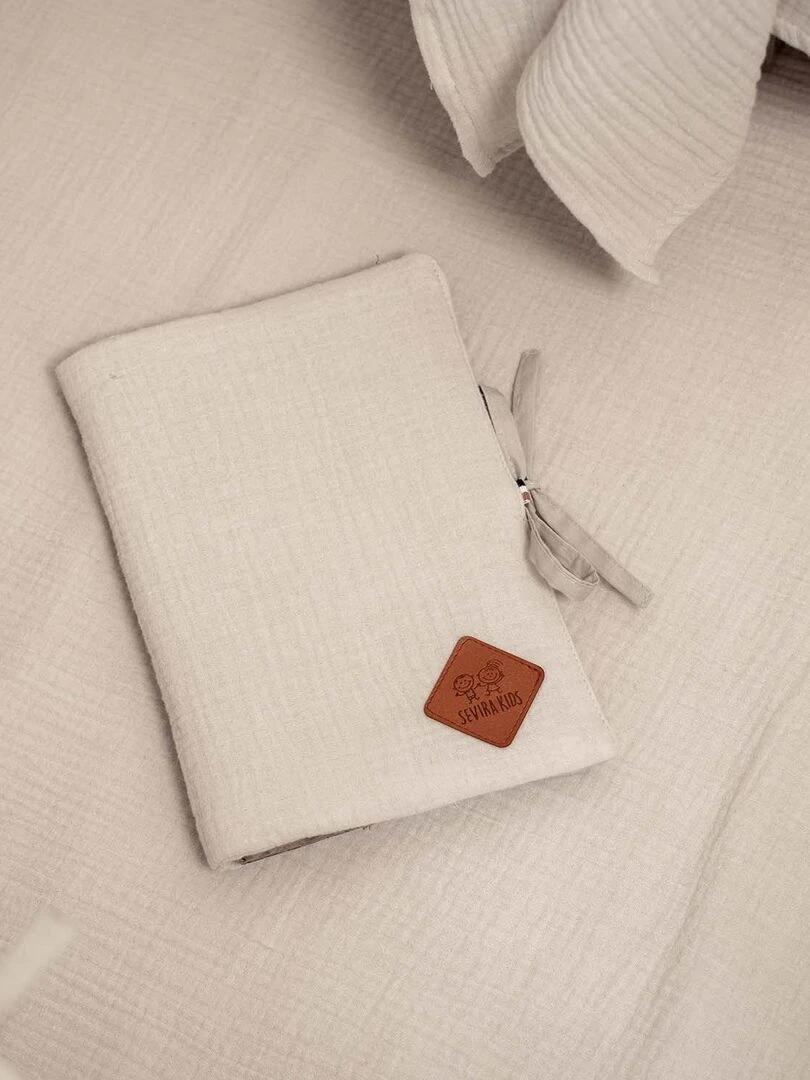 Protège carnet de santé en gaze de coton Jeanne Beige