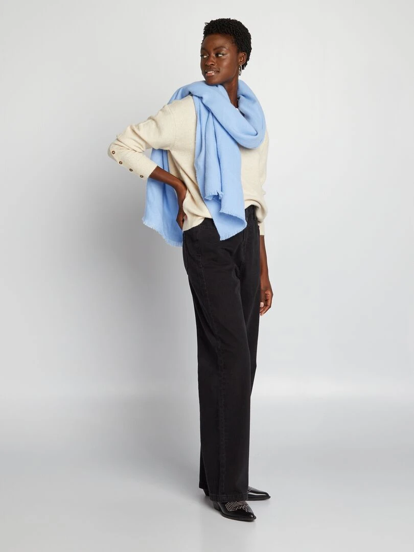 Pull en maille avec col brodé   Beige