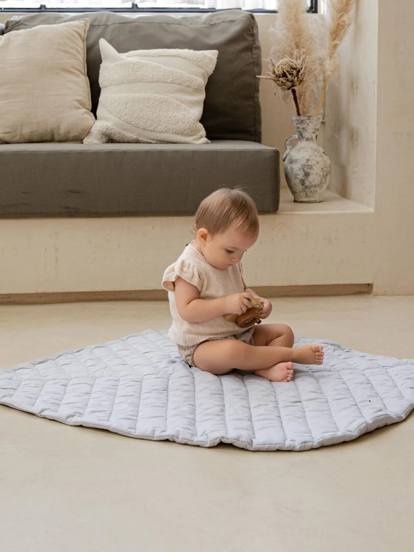 Tapis bébé coton organique cousu main LEAF STONE   Gris clair
