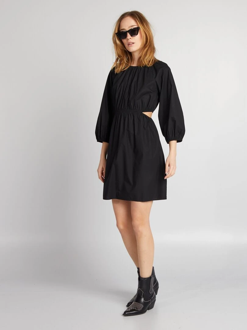 Robe avec fentes découpées noir