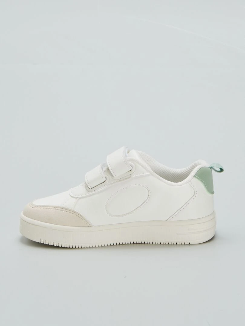 Baskets modes à scratchs   blanc