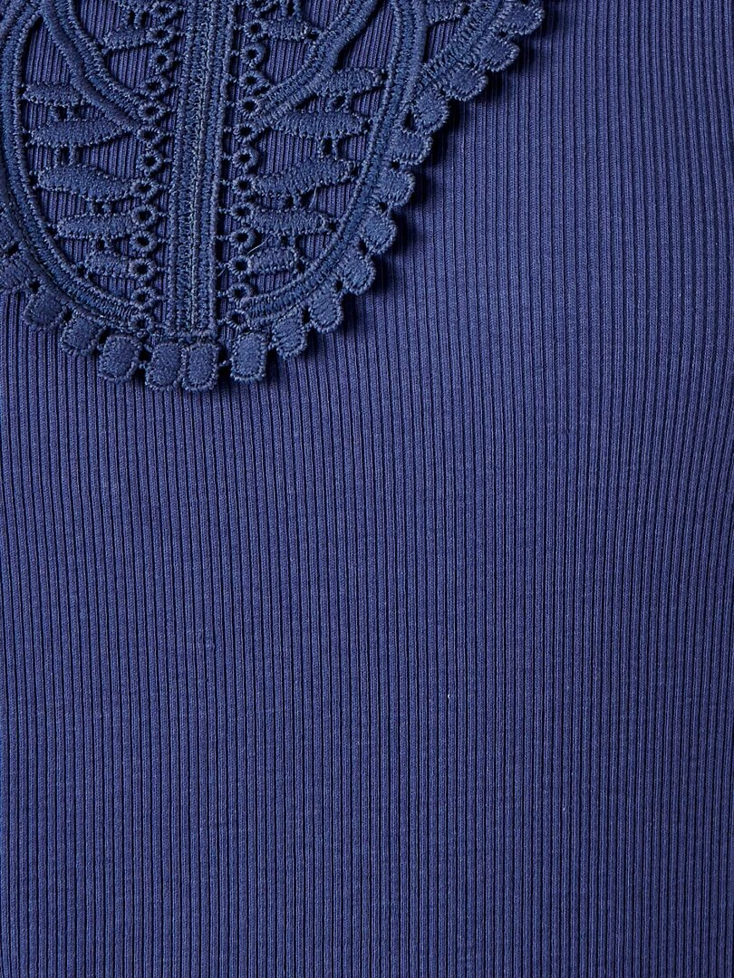 Tee shirt plastron à fines côtes.   Damart   Bleu nuit