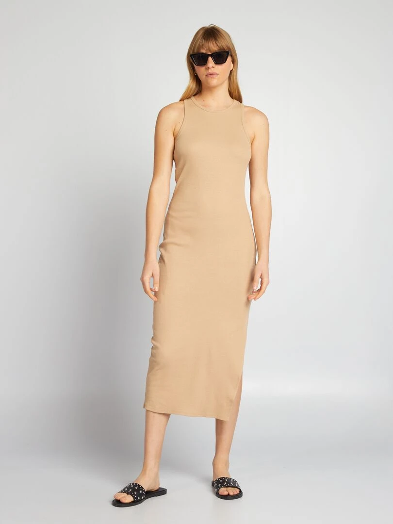 Robe longue en maille côtelée   Beige