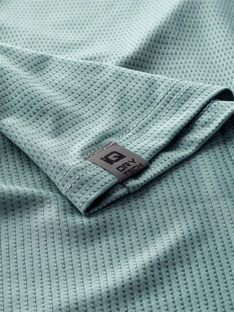 IQ   T shirt DYORO   Bleu clair