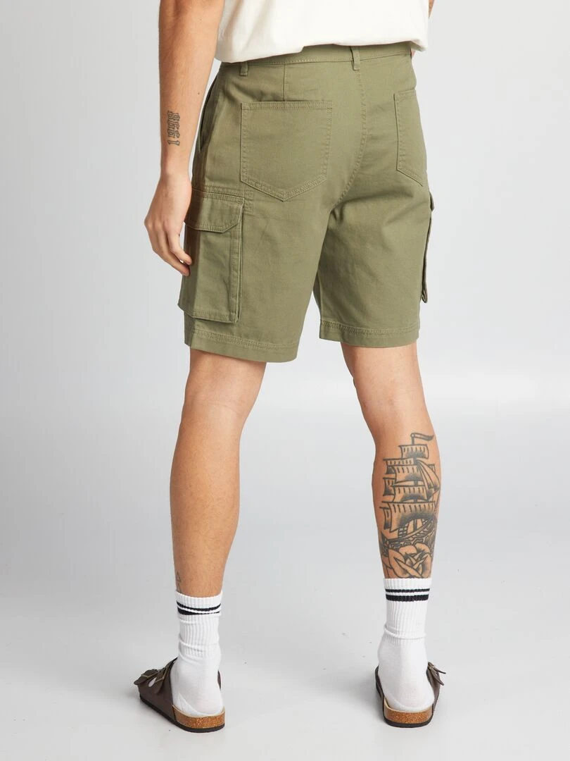 Short chino avec poches sur les côtés   Vert