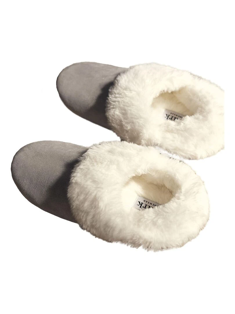 Chaussons fermés Complementos Gris