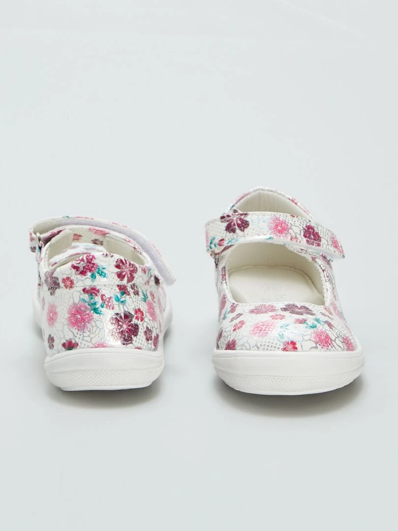 Chaussures babies à motif floral   Rose