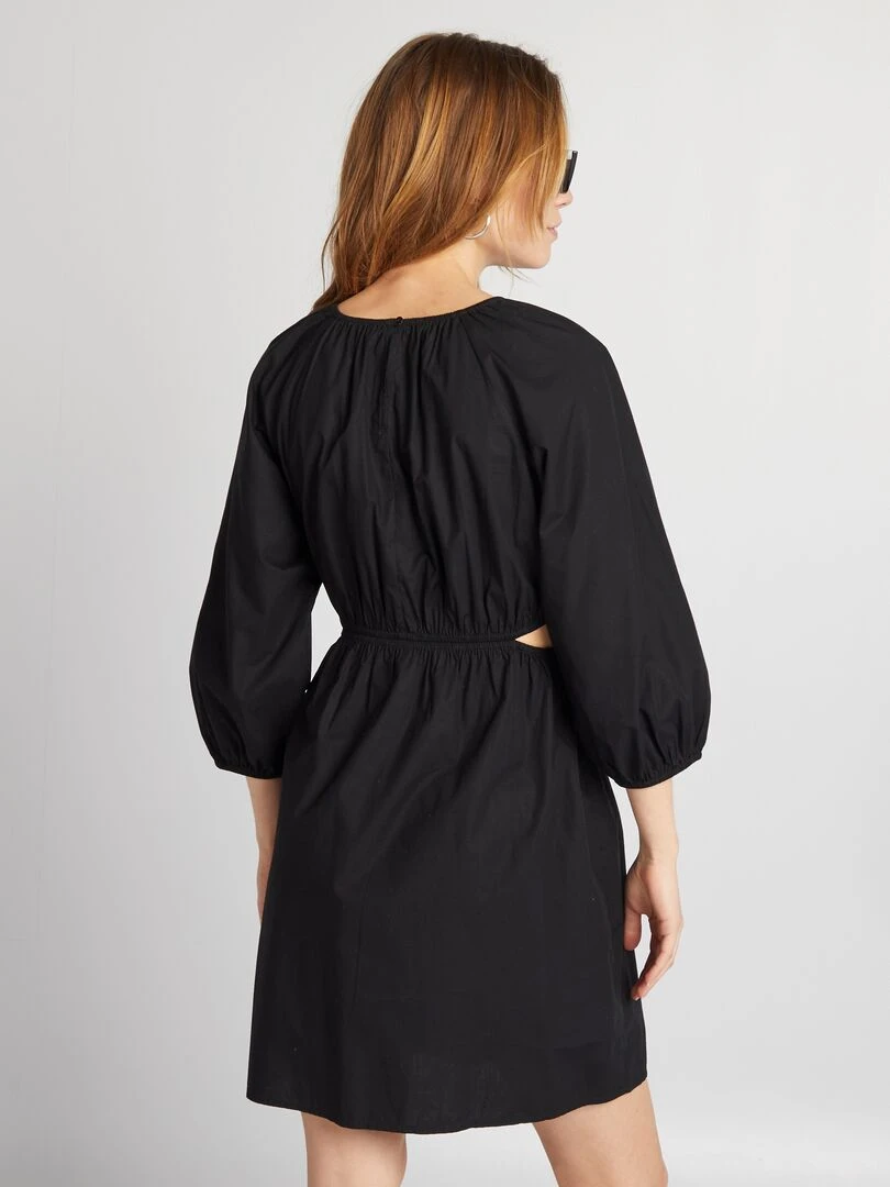 Robe avec fentes découpées noir