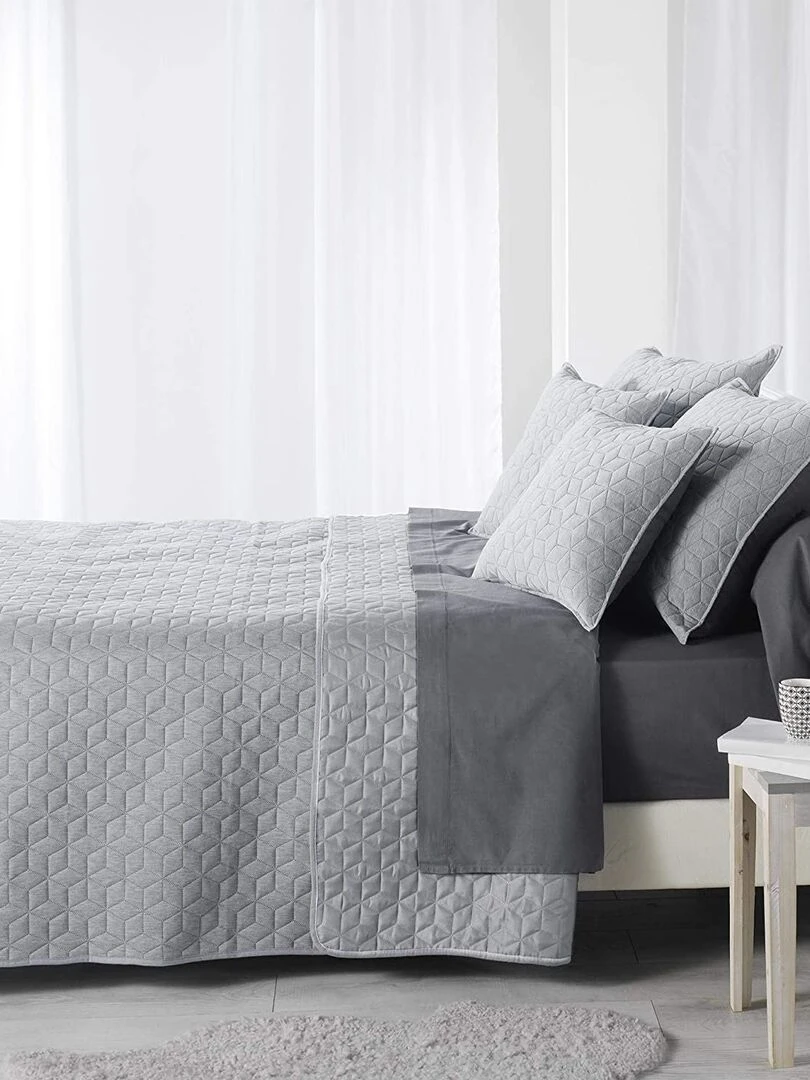 Couvre lit matelasse Collection Cubix Gris