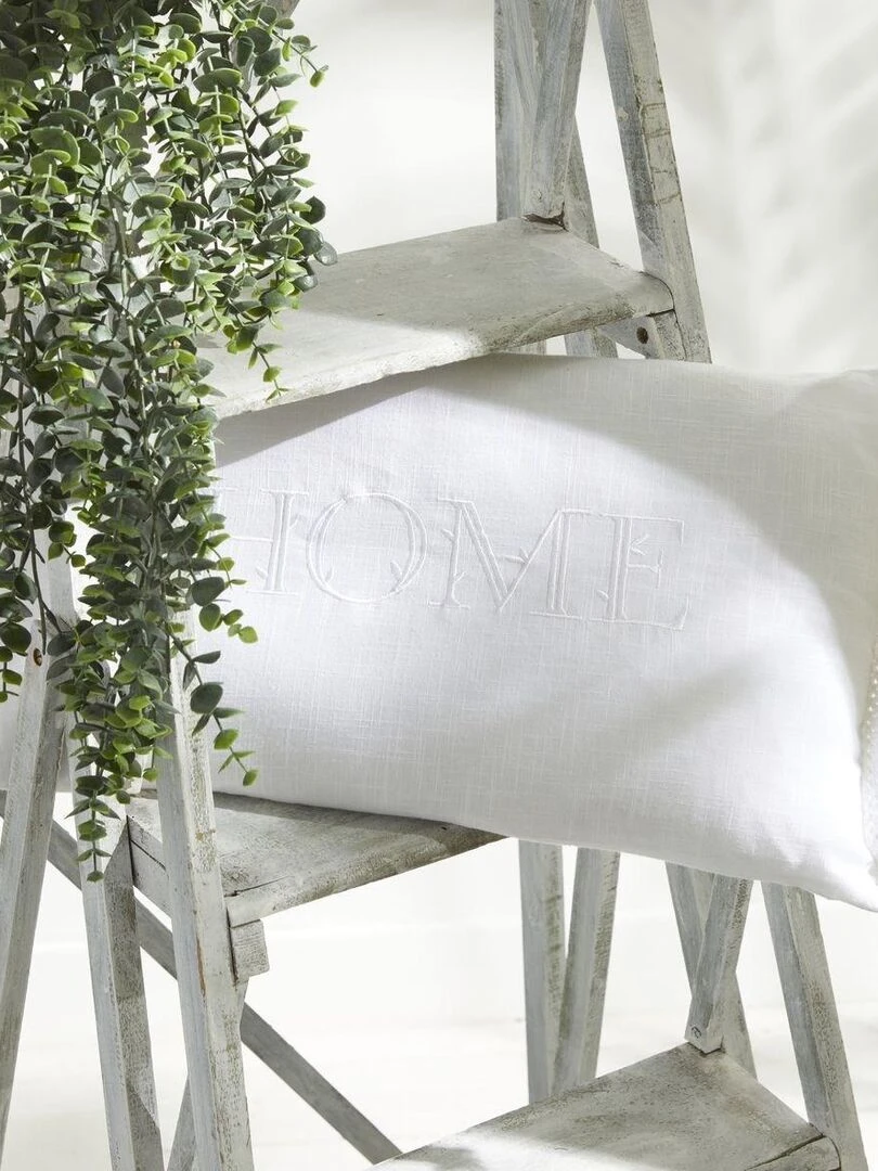 Coussin déhoussable finition franges 'CHARME' 'TODAY' Blanc