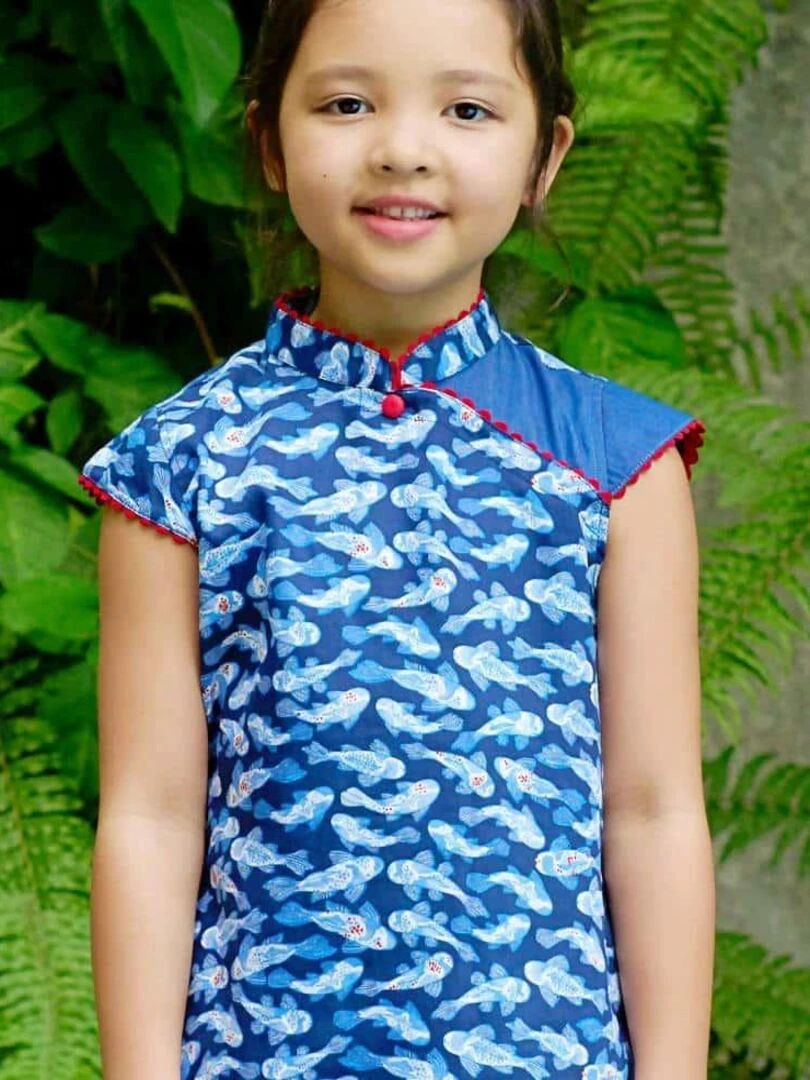 Robe Chinoise Fille Poisson Koï Bleu col Mao ANNAM 'LA FAUTE A VOLTAIRE' Bleu