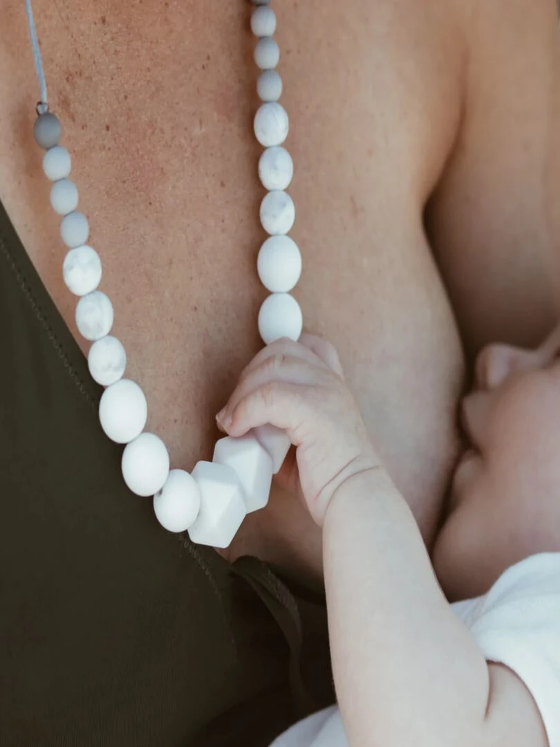 Collier d'allaitement Milk Blanc