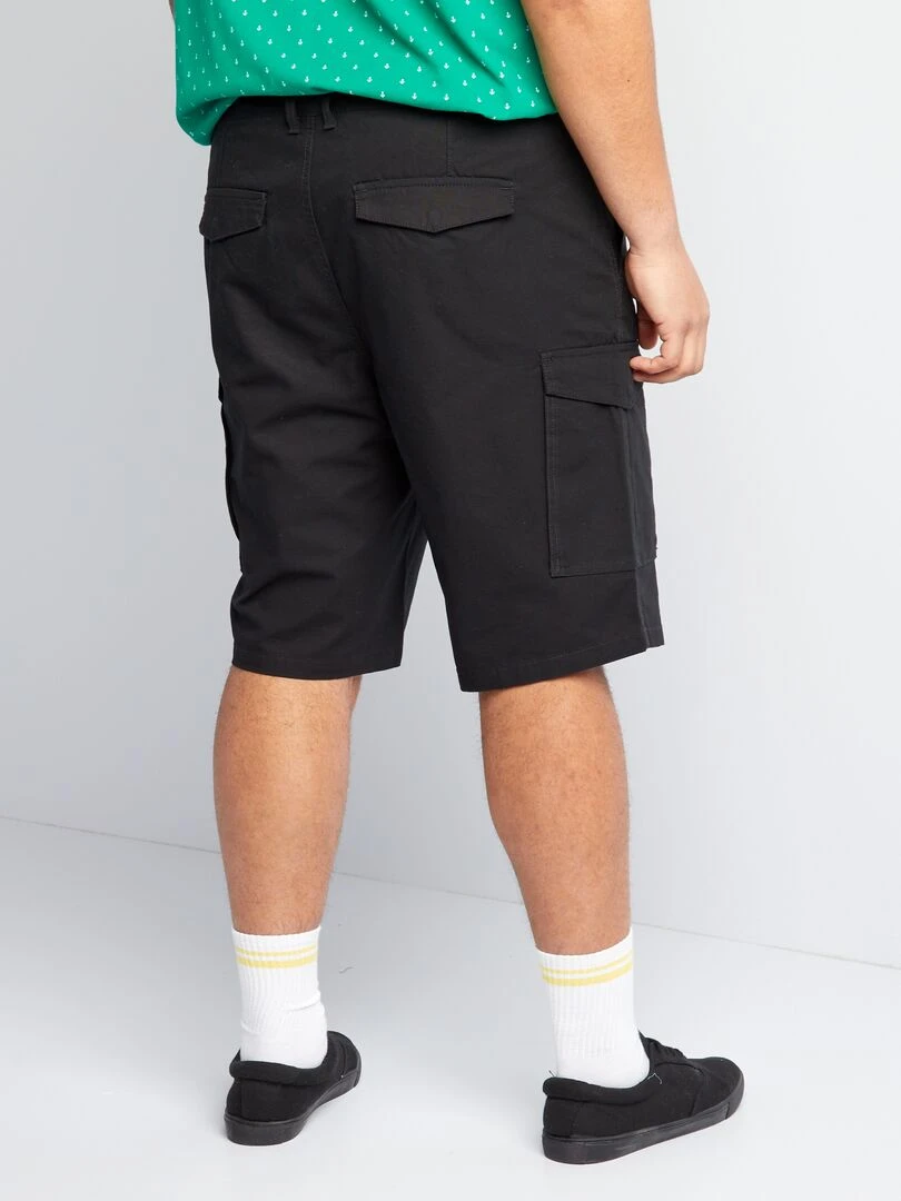Bermuda  avec poches à rabat   noir