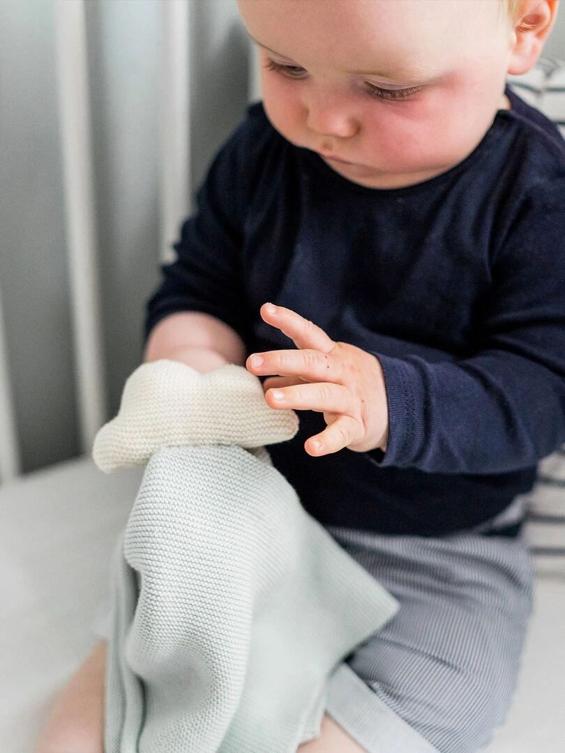 Tissu câlin hochet en coton nuage   Blanc